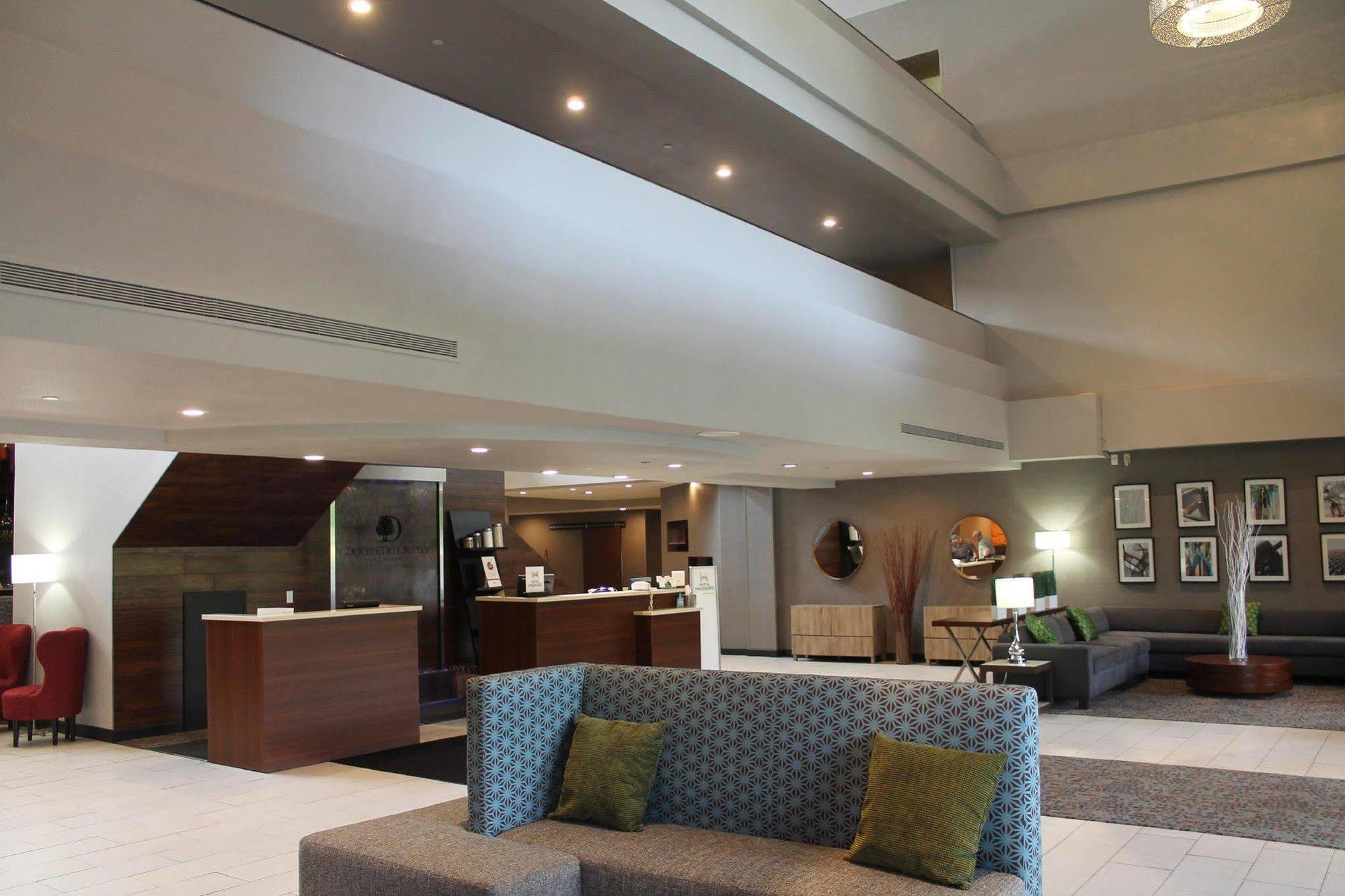Doubletree Suites By Hilton Dayton/Miamisburg Buitenkant foto